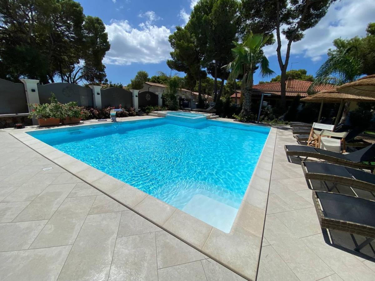 Villa Aquamarina Pavoncella Rossa Porto Pino Extérieur photo